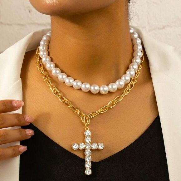 Royal Vamp Renaissance Faux Pearl Gold Filled Chunk Link Cross Statement Choker
